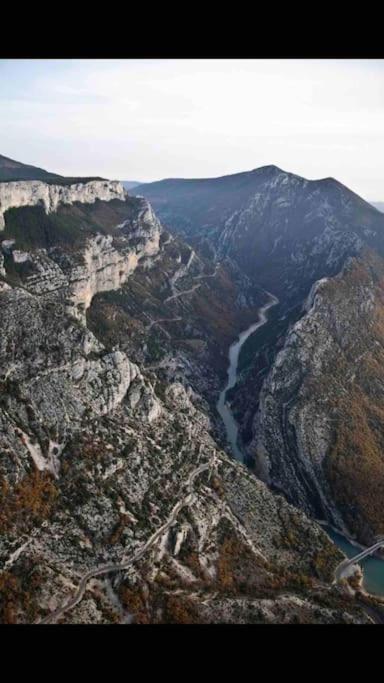 Studio Vue Sur La Roche, Au Calme Moustiers #1 Apartman Kültér fotó