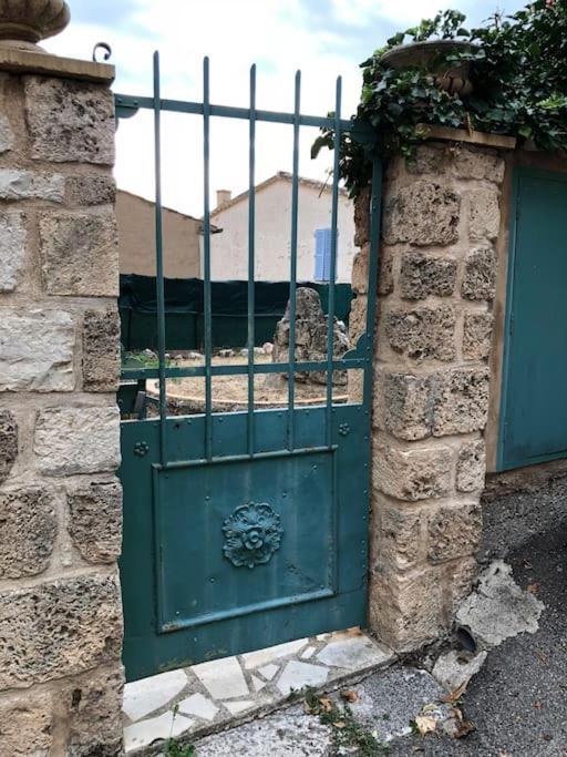 Studio Vue Sur La Roche, Au Calme Moustiers #1 Apartman Kültér fotó